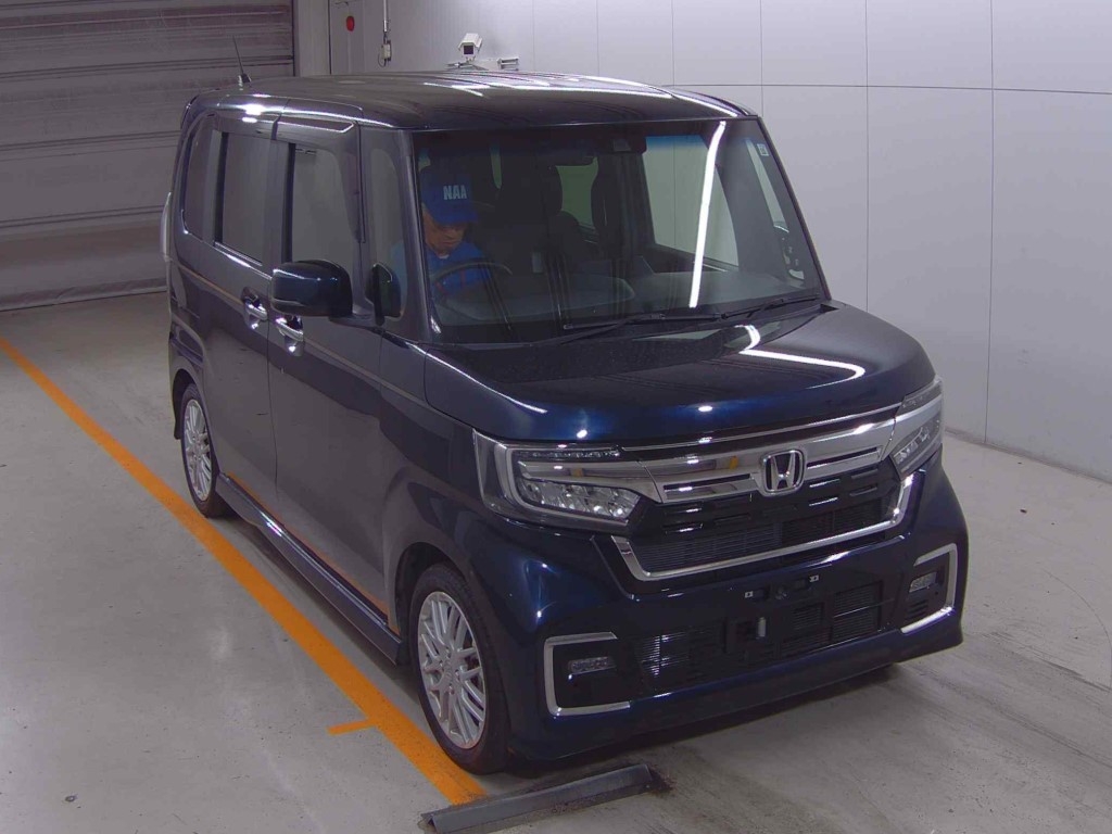 HONDA N BOX CUSTOM