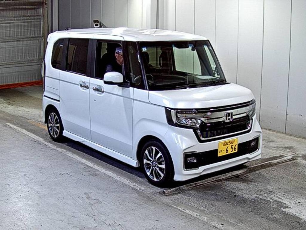 HONDA N BOX CUSTOM