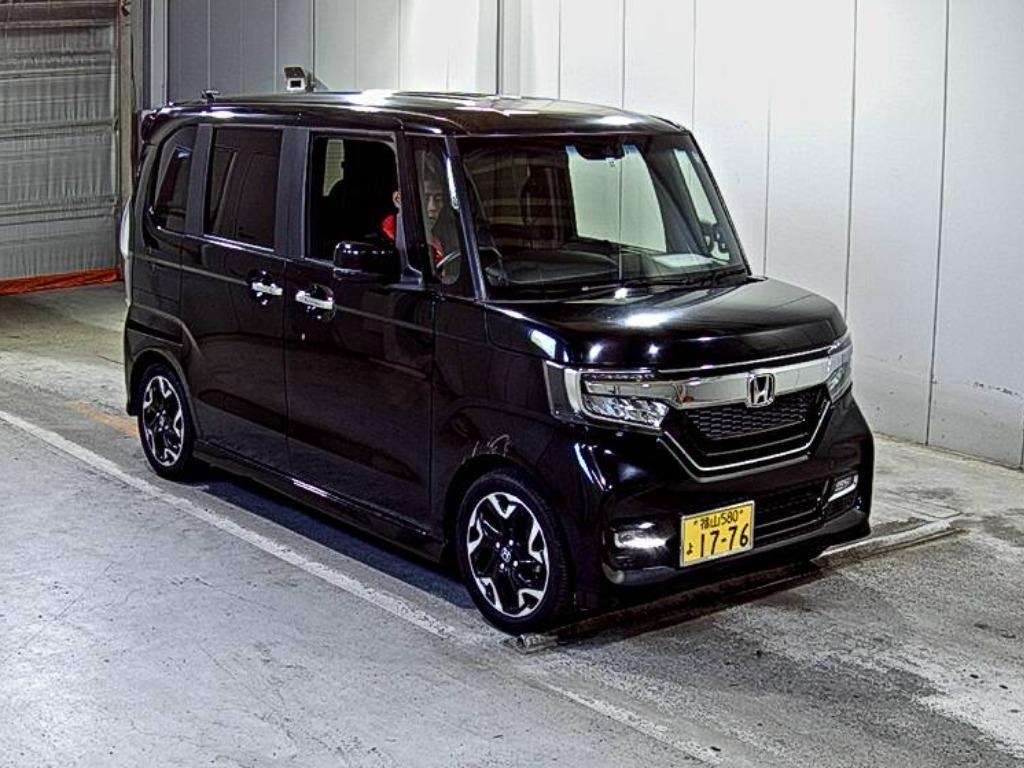 HONDA N BOX CUSTOM