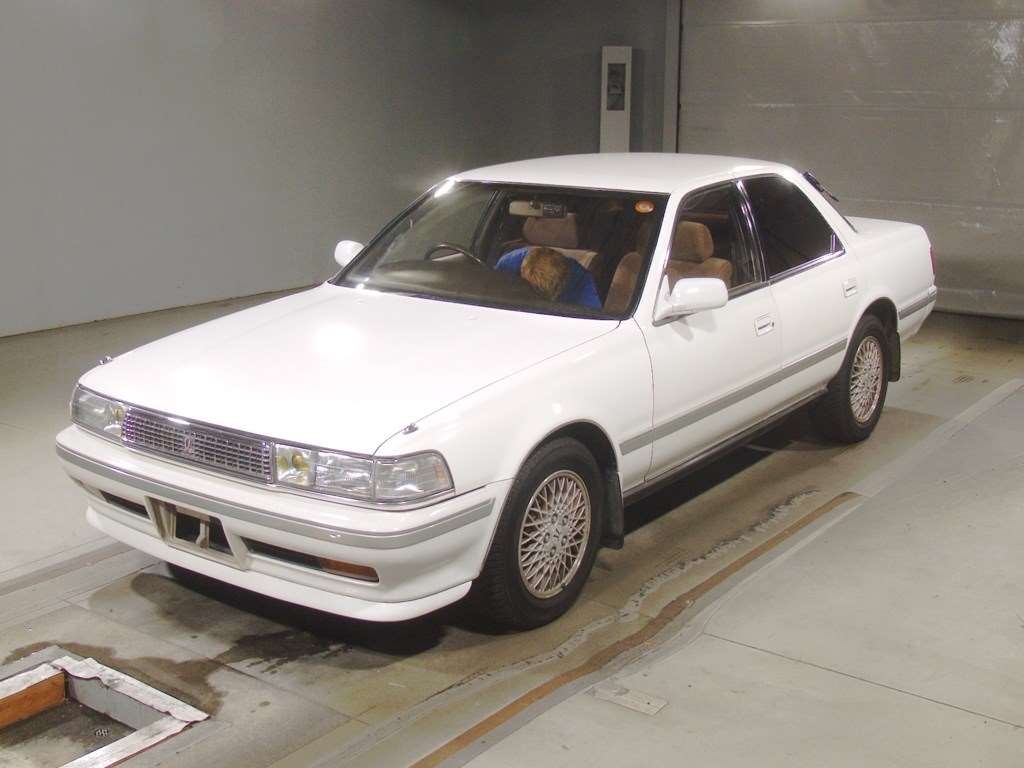 TOYOTA CRESTA