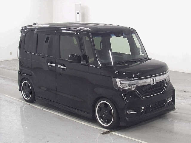 HONDA N BOX CUSTOM