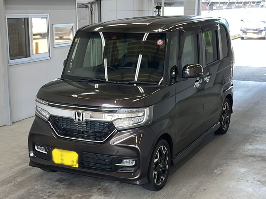 HONDA N BOX CUSTOM