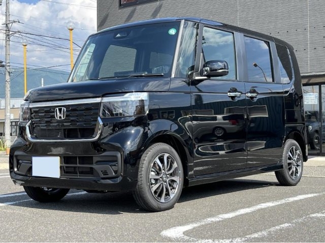 HONDA N BOX CUSTOM