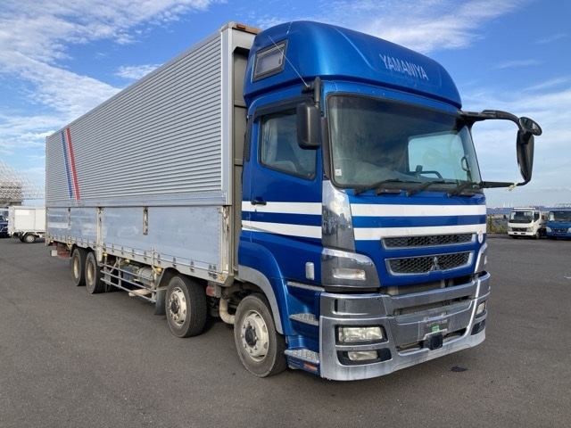 MITSUBISHI FUSO SUPER GREAT