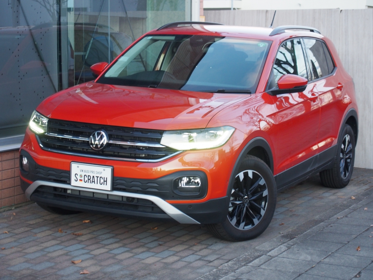 VOLKSWAGEN T-CROSS