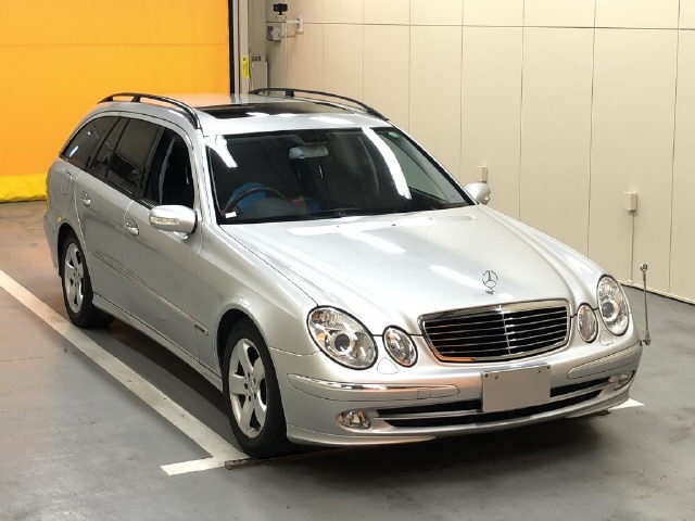 MERCEDES BENZ E CLASS