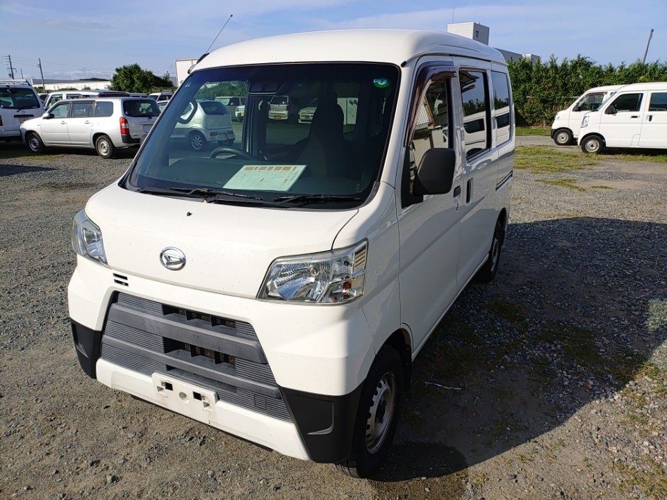 DAIHATSU HIJET CARGO