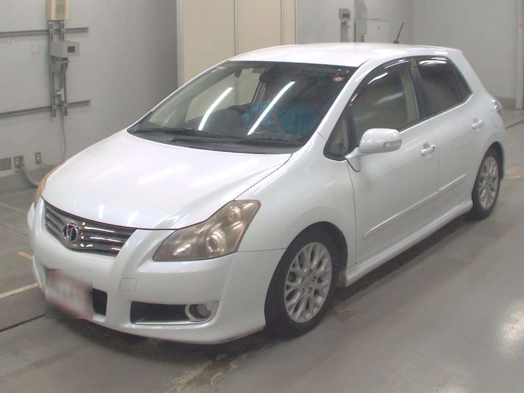 TOYOTA BLADE