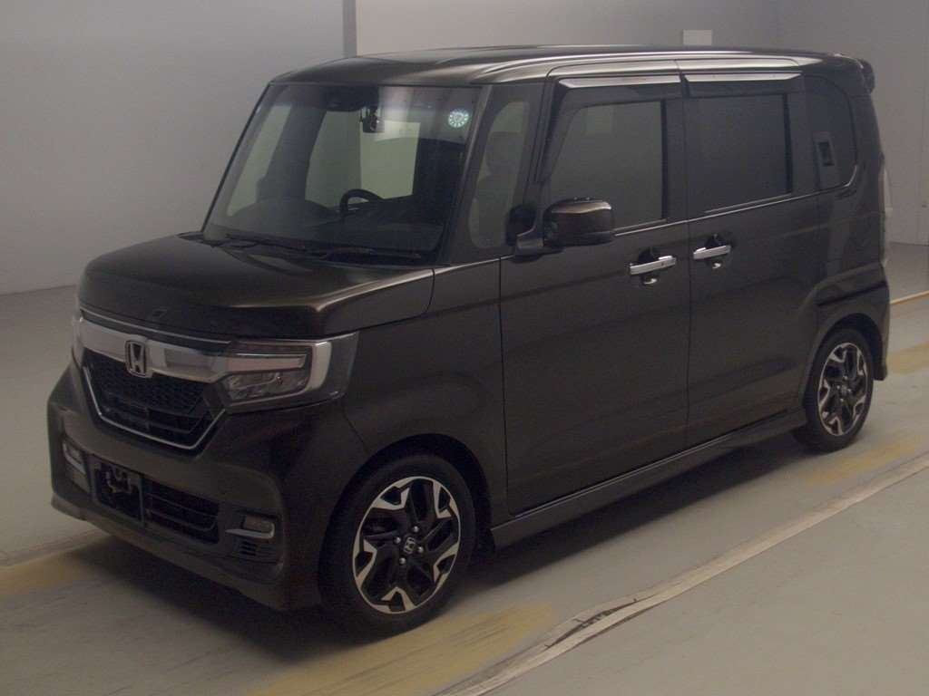 HONDA N BOX CUSTOM