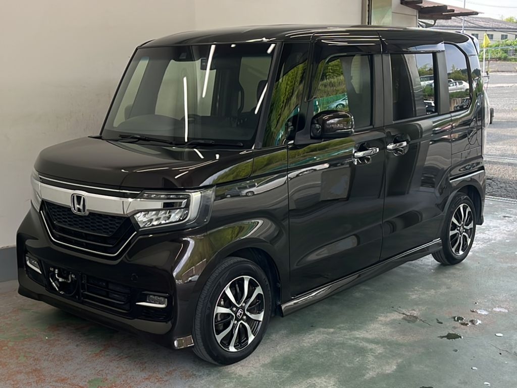 HONDA N BOX CUSTOM