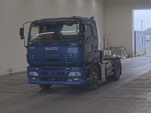 ISUZU GIGA