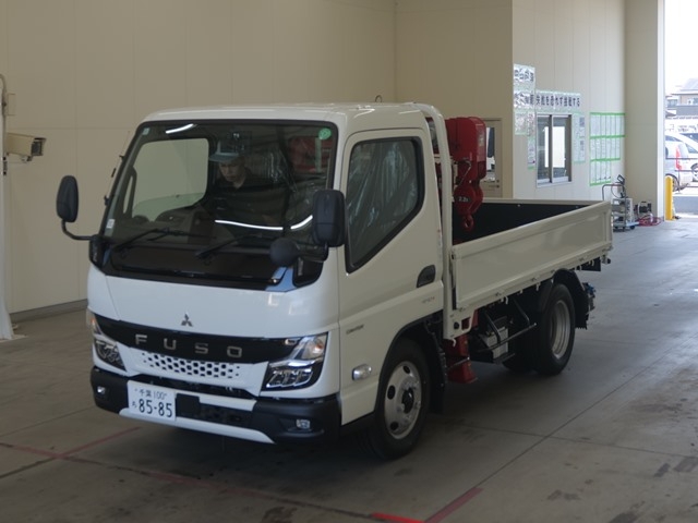 MITSUBISHI CANTER
