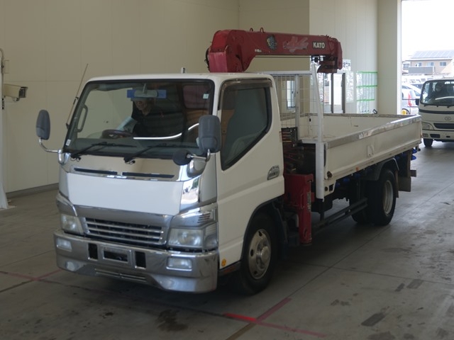 MITSUBISHI CANTER