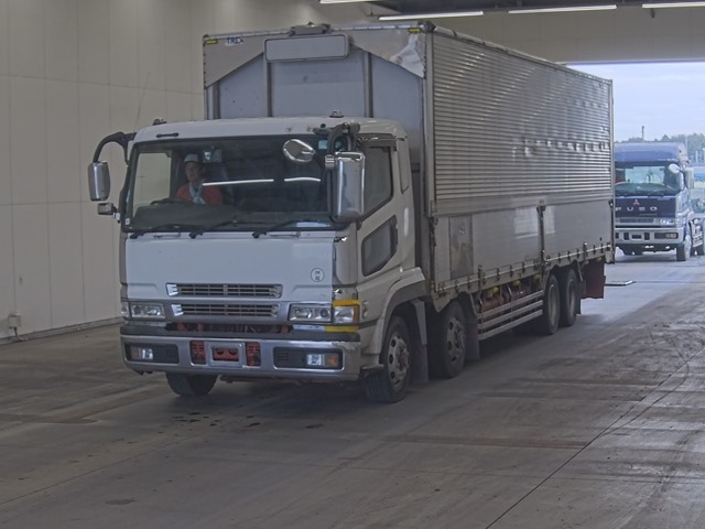 MITSUBISHI FUSO SUPER GREAT