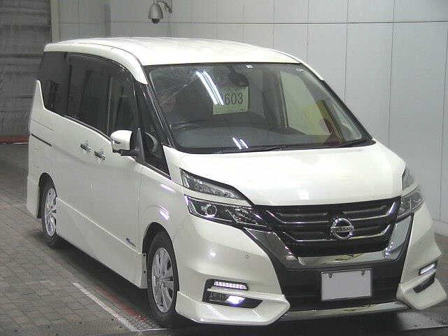 NISSAN SERENA