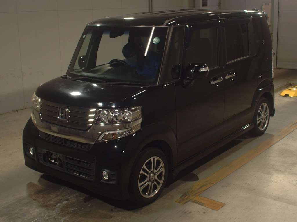 HONDA N BOX CUSTOM
