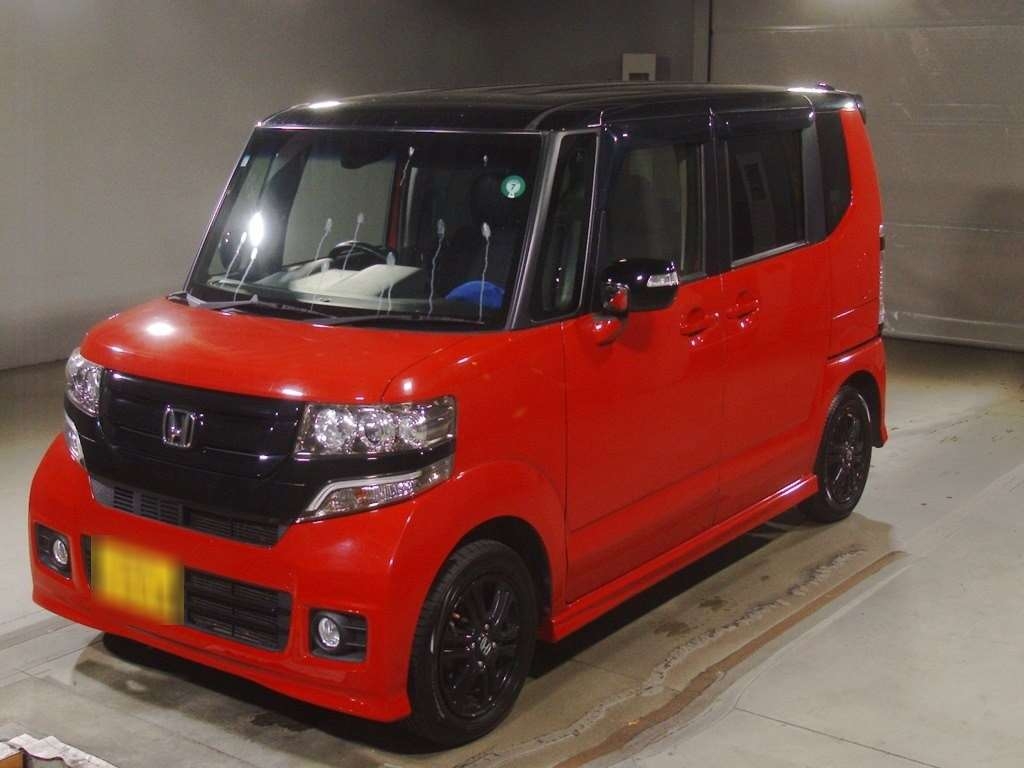 HONDA N BOX CUSTOM