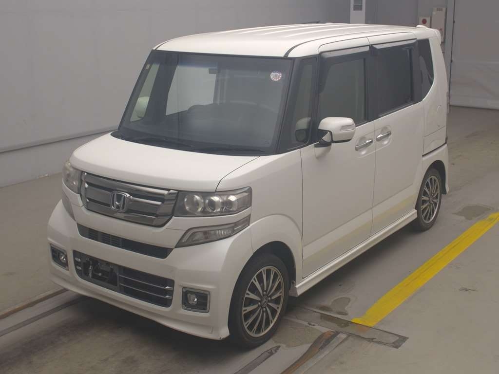 HONDA N BOX CUSTOM