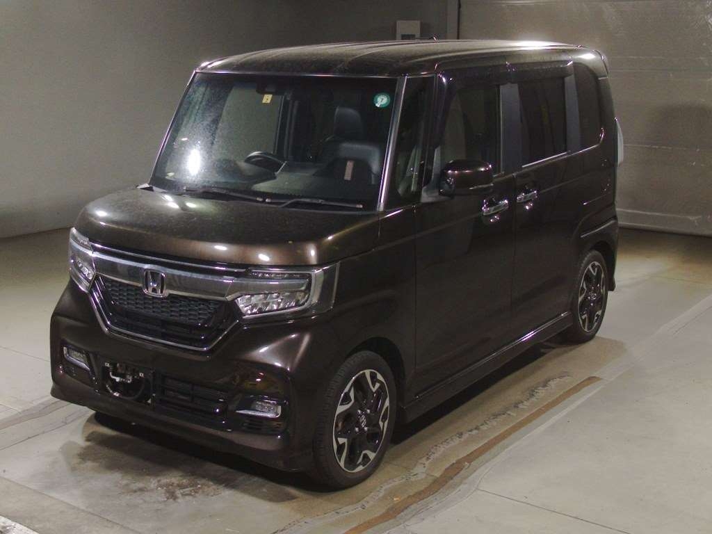 HONDA N BOX CUSTOM