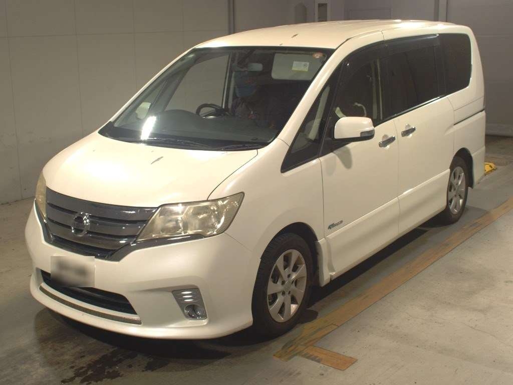 NISSAN SERENA