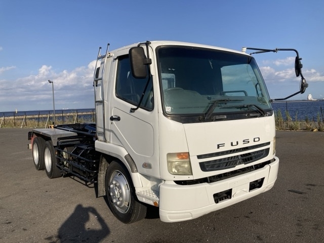 MITSUBISHI FUSO FIGHTER
