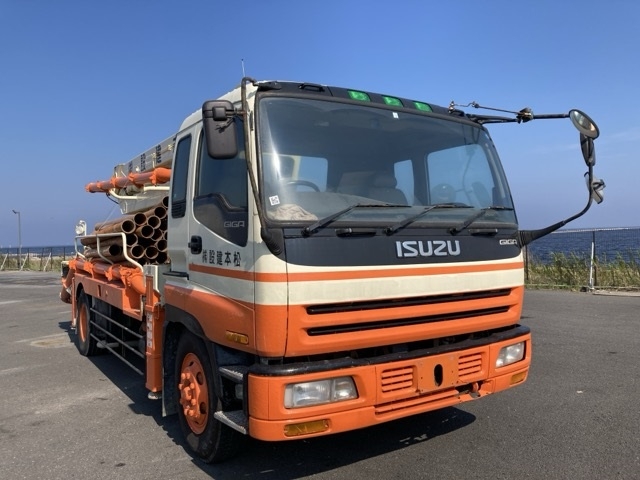ISUZU GIGA