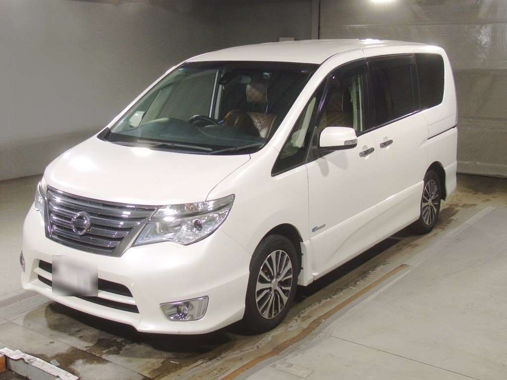 NISSAN SERENA