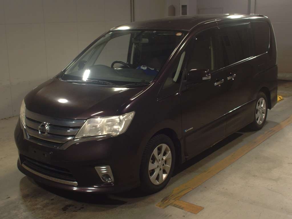 NISSAN SERENA