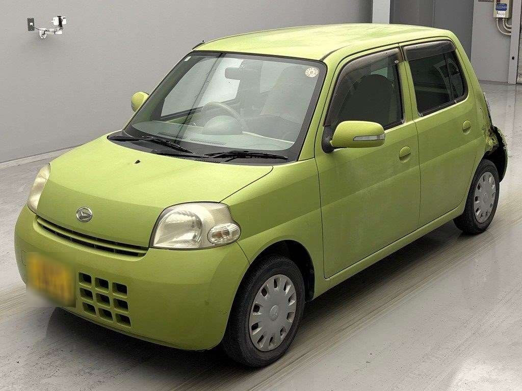 DAIHATSU ESSE