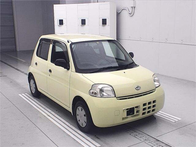 DAIHATSU ESSE