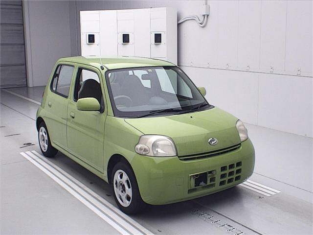 DAIHATSU ESSE