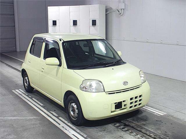 DAIHATSU ESSE