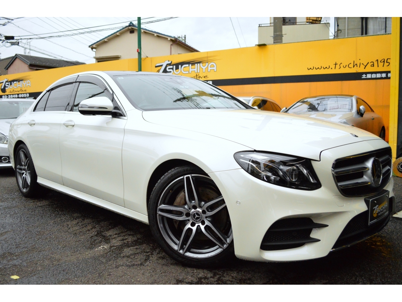 MERCEDES BENZ E CLASS