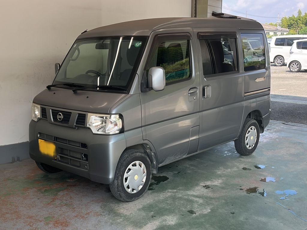 NISSAN NV100 CLIPPER