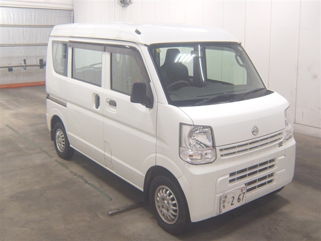 NISSAN NV100 CLIPPER