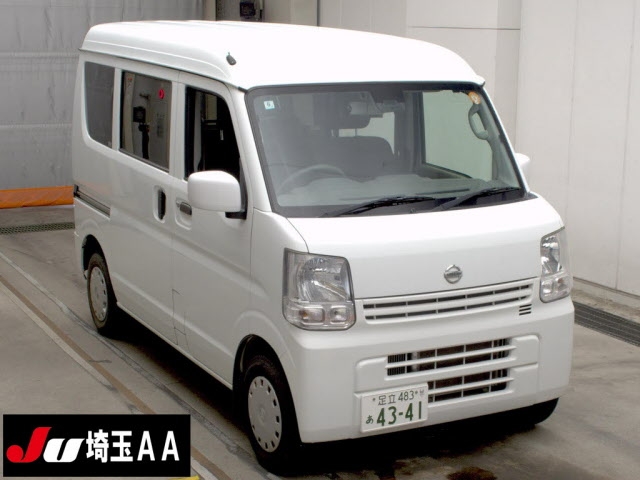 NISSAN NV100 CLIPPER