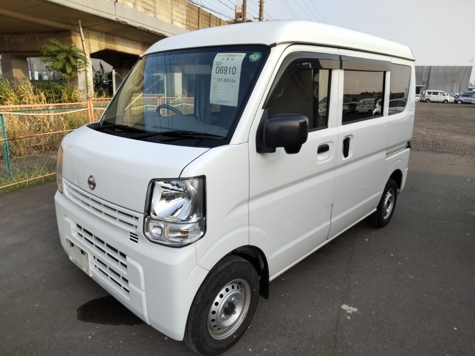 NISSAN NV100 CLIPPER