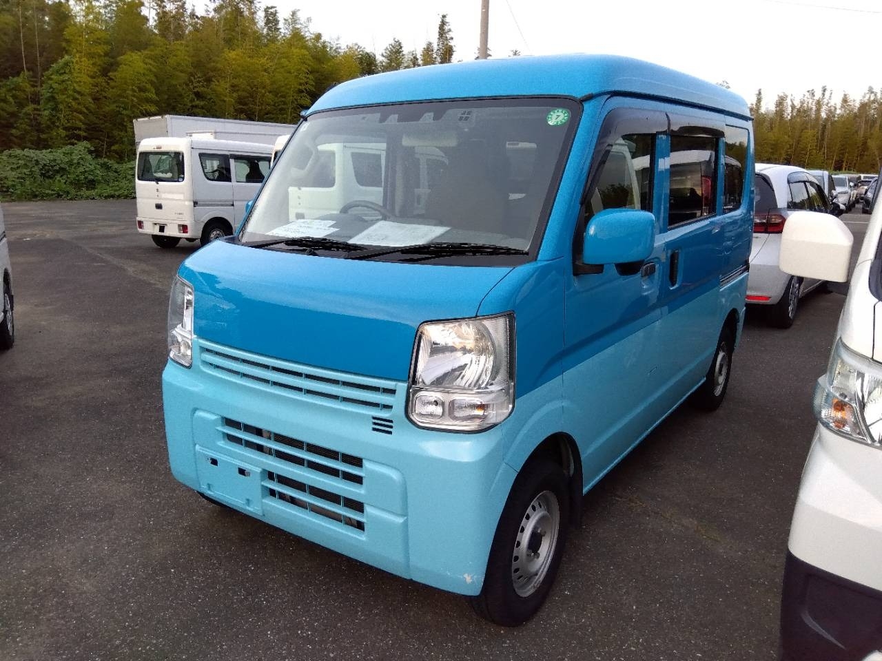 NISSAN NV100 CLIPPER