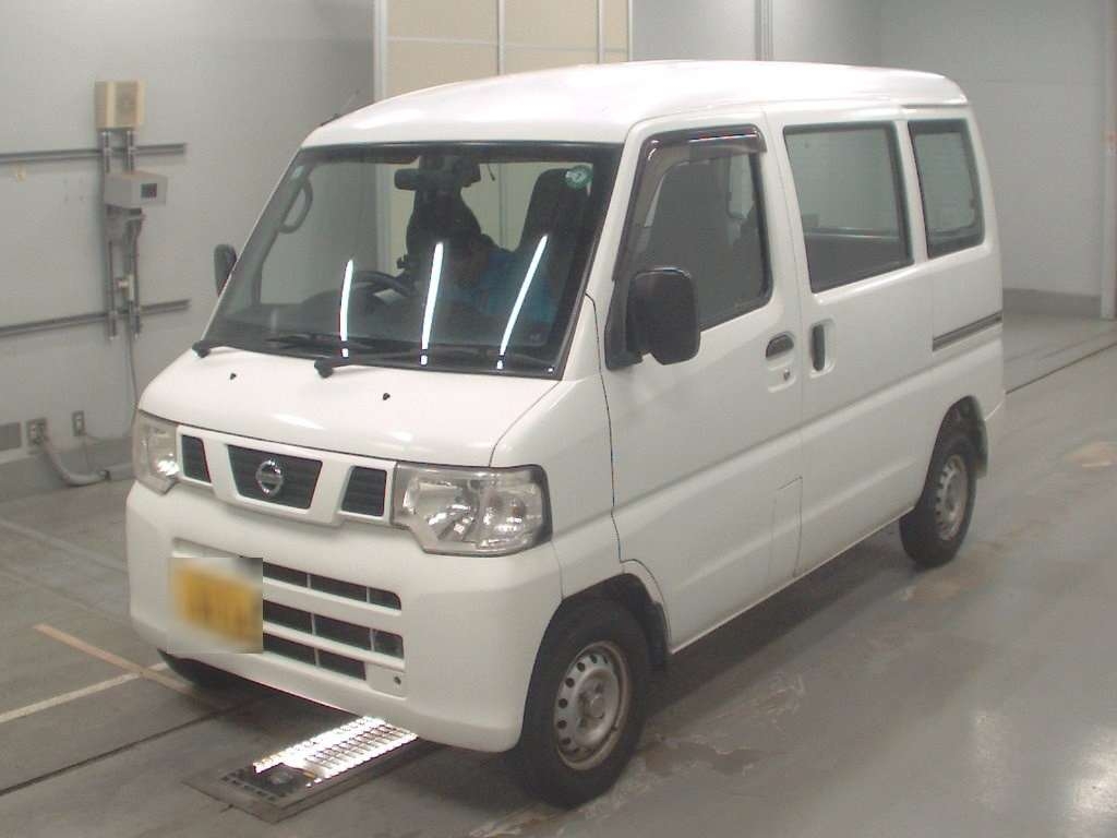 NISSAN NV100 CLIPPER