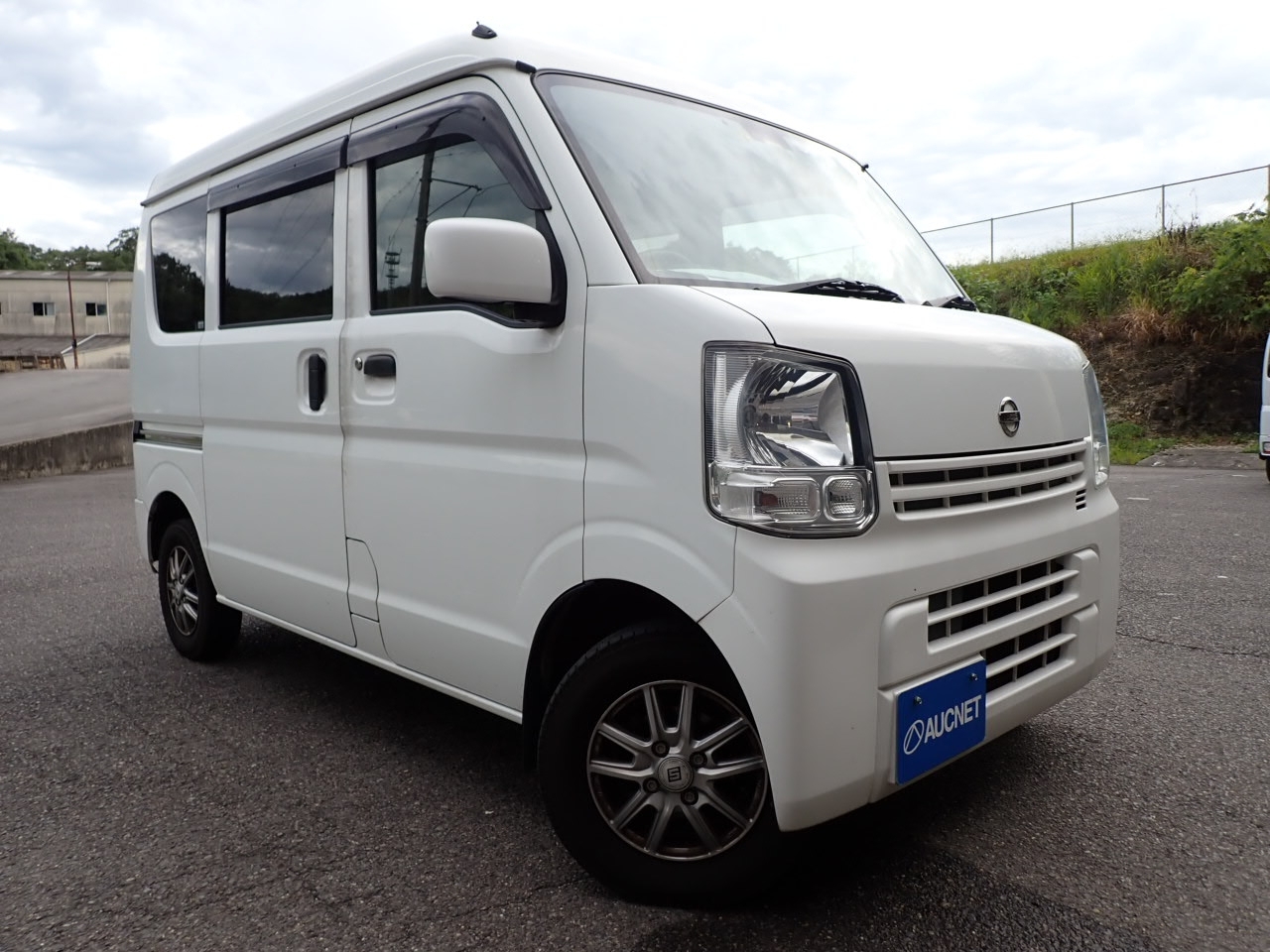NISSAN NV100 CLIPPER