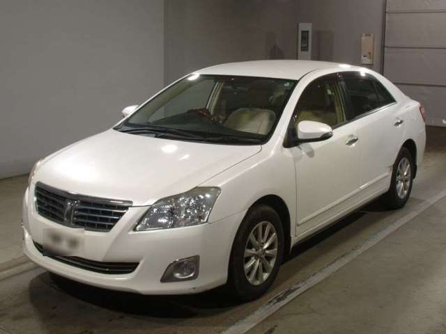 TOYOTA PREMIO