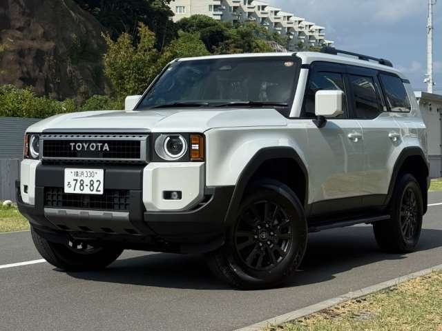 TOYOTA LAND CRUISER 250