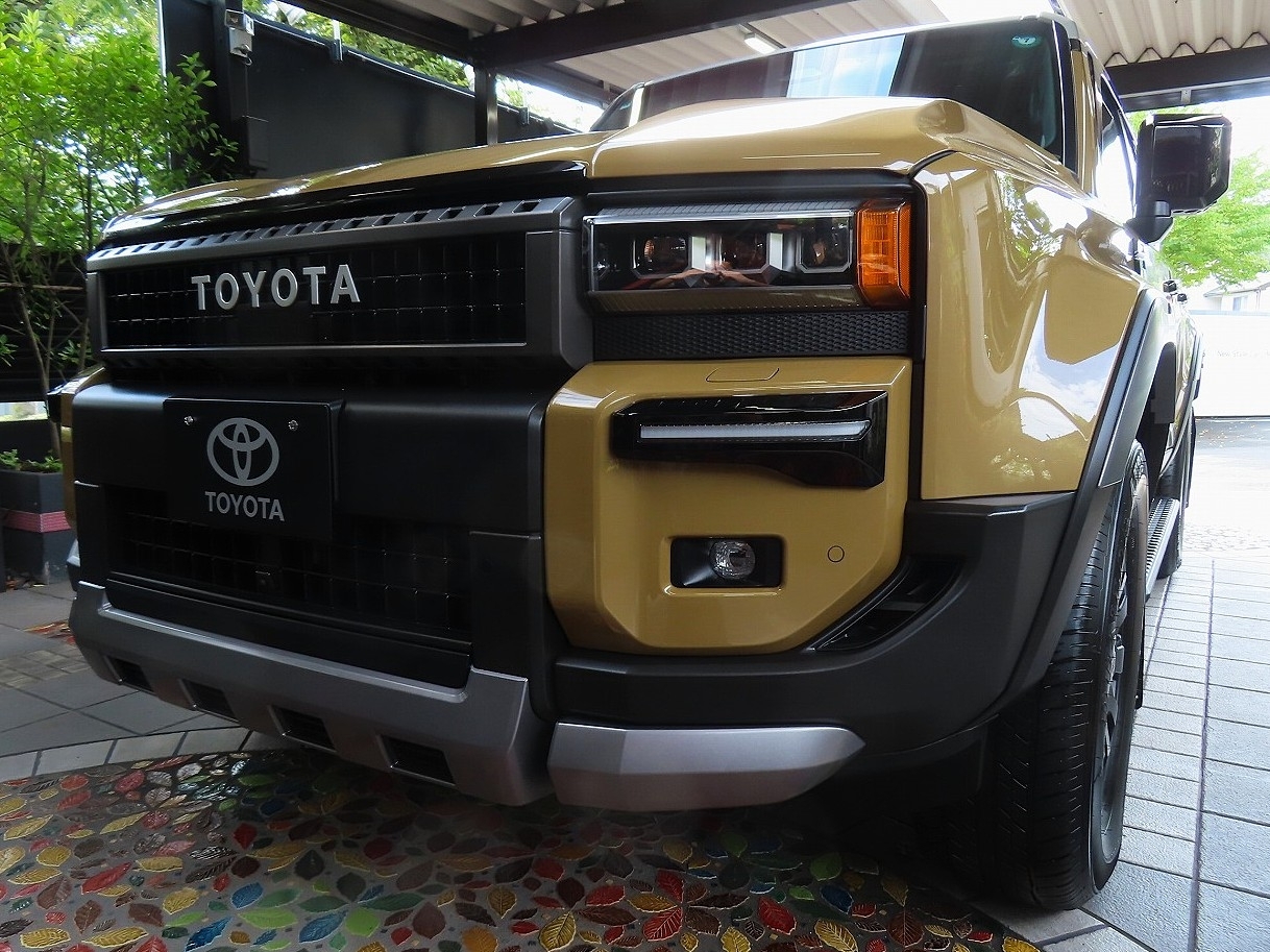 TOYOTA LAND CRUISER 250