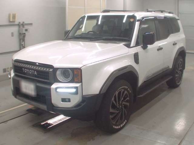 TOYOTA LAND CRUISER 250