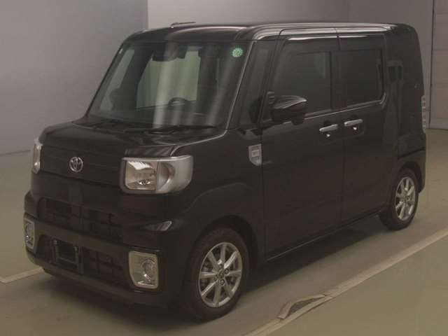 TOYOTA PIXIS MEGA