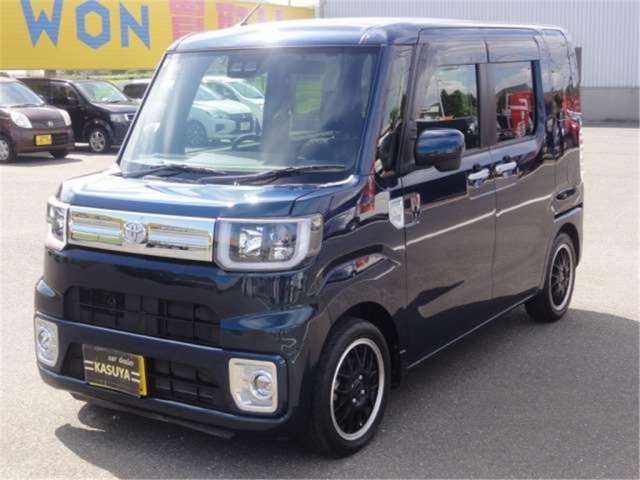 TOYOTA PIXIS MEGA