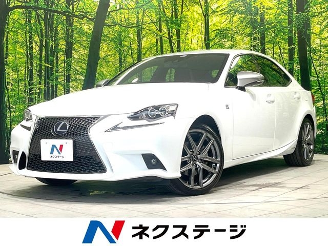 LEXUS IS