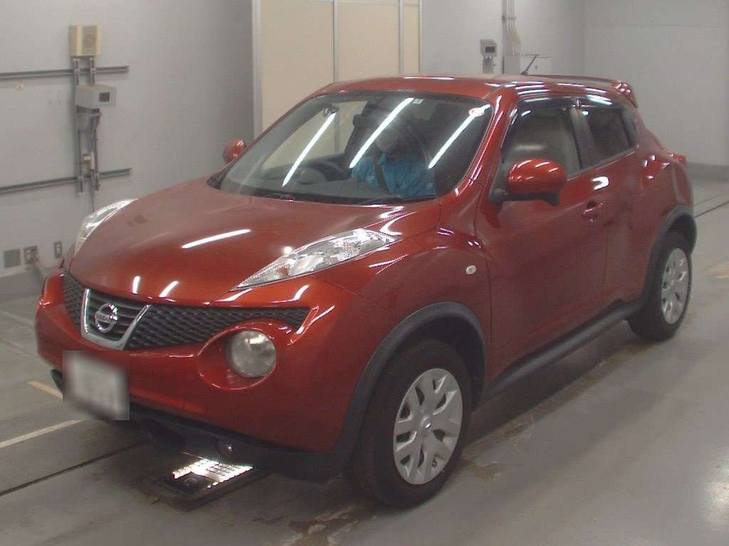 NISSAN JUKE