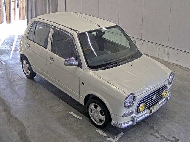 DAIHATSU MIRA GINO