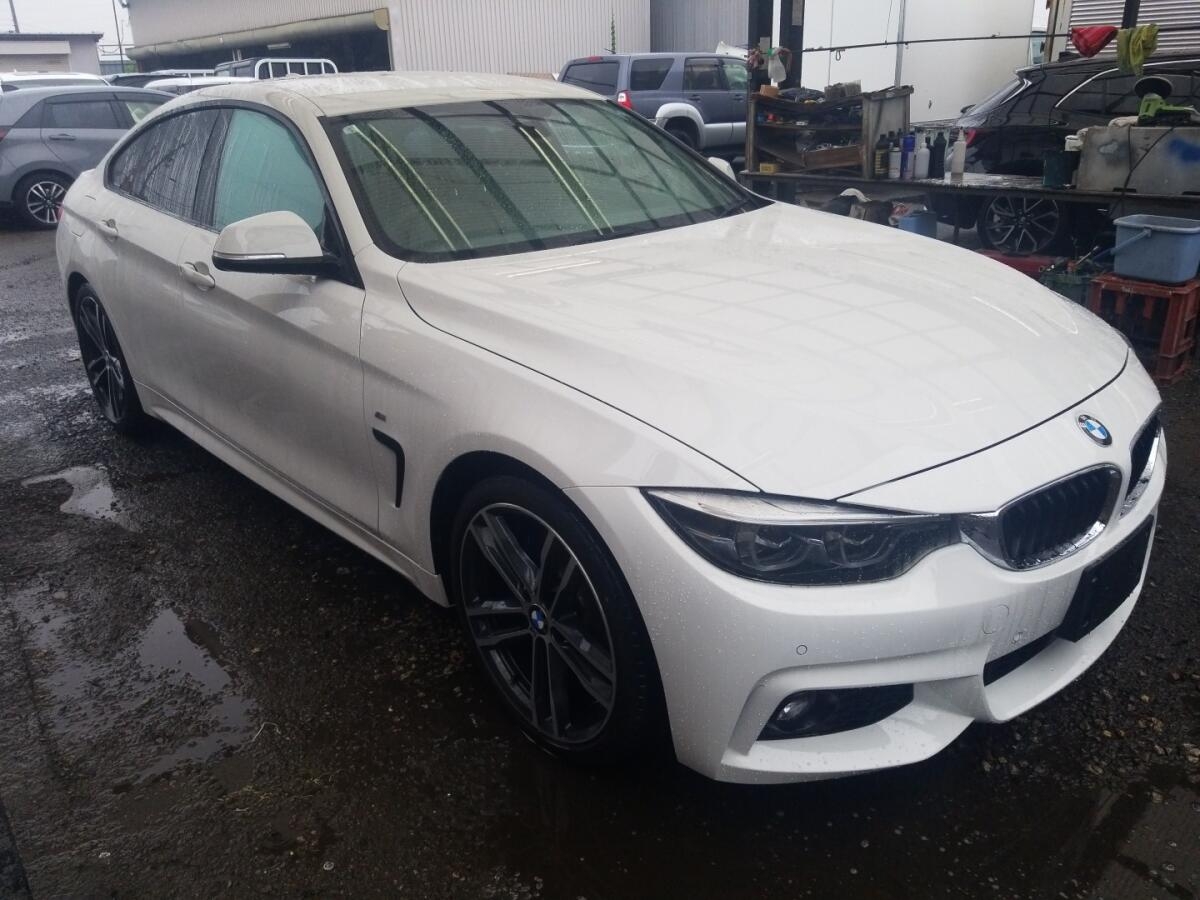 BMW 4 SERIES